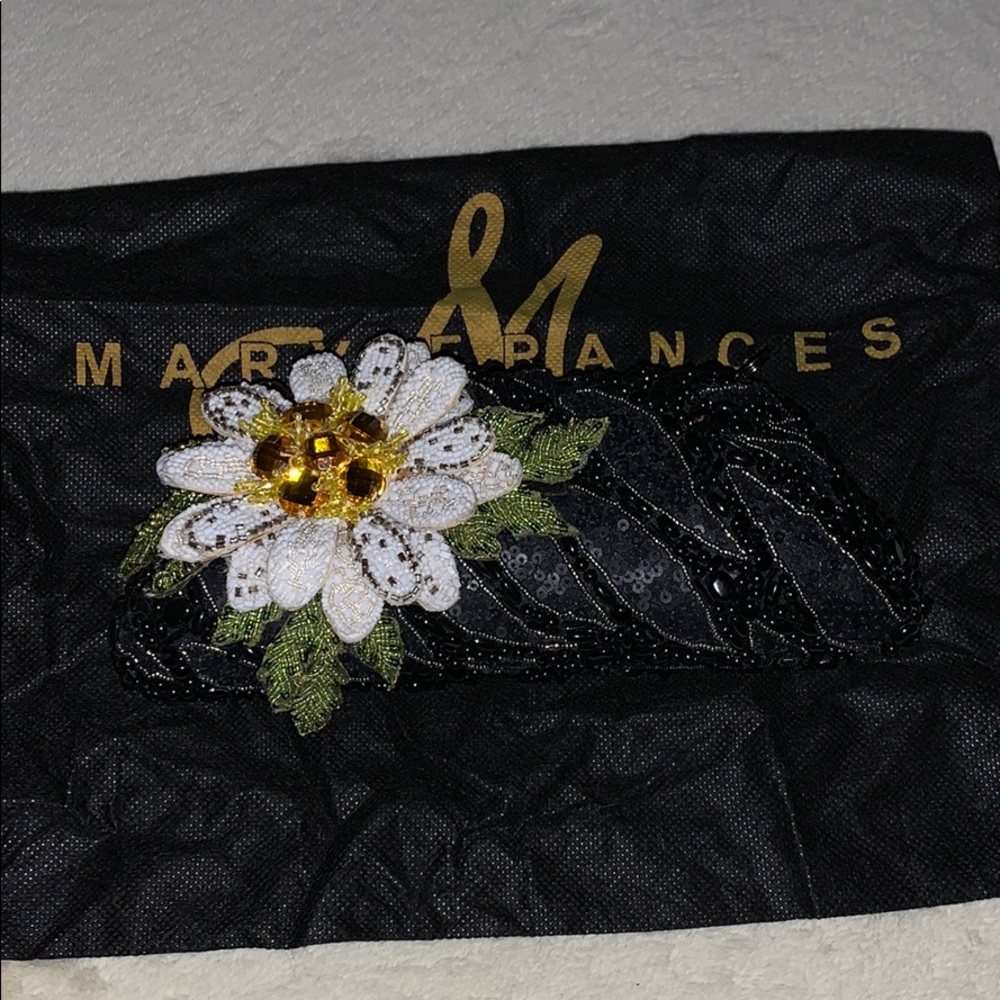 Mary Frances Clutch!